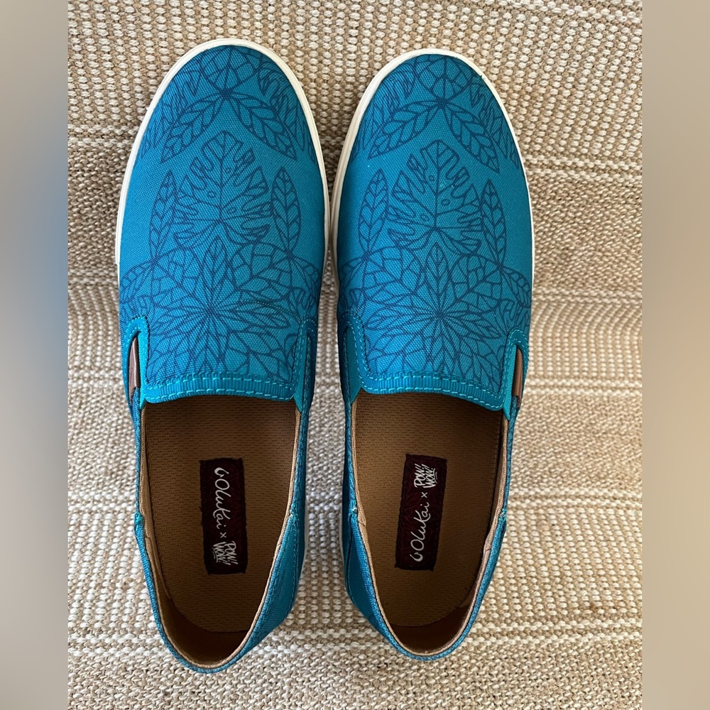 Olukai Women. Size: 7.5 Color: Teal - Picture 1 of 12